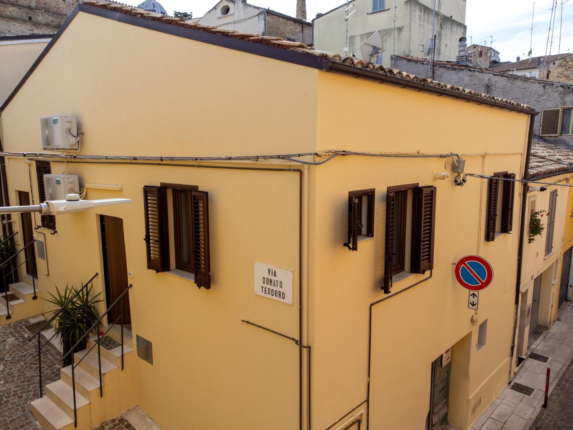 Loft Teate Apartment Chieti Exterior photo